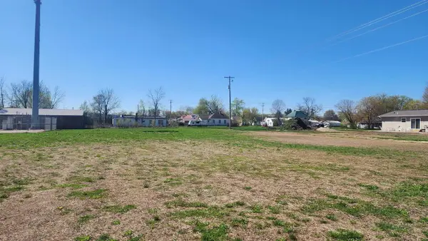 314 E Pine Street, Prairie Du Chien, WI 53581