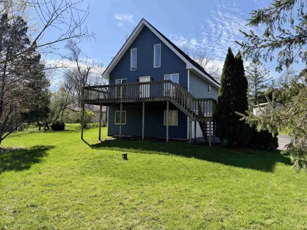 W196 Tulip Drive, Genoa City, WI 53128