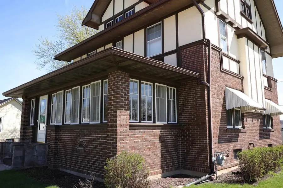 617 E Lake Avenue, Monticello, WI 53570 - #3