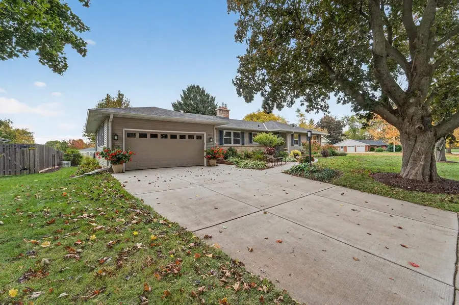 313 S Jefferson Street, Verona, WI 53593 - #2