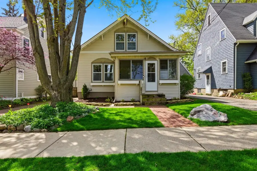 826 Woodrow Street, Madison, WI 53711 - #2