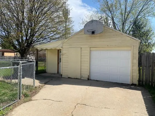 1121 Cleveland Street, Beloit, WI 53511 - #3