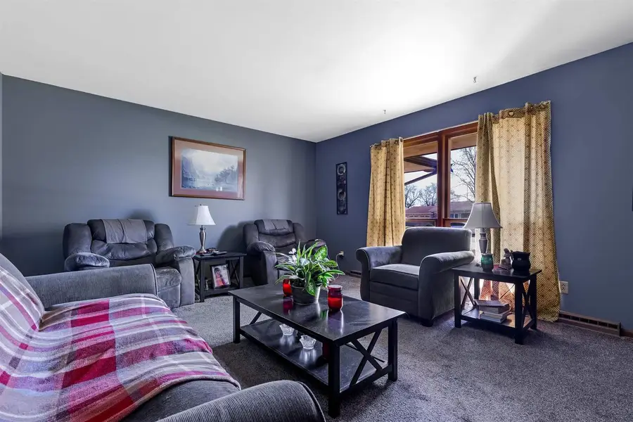 621 E Holly Road, Beloit, WI 53511 - #3