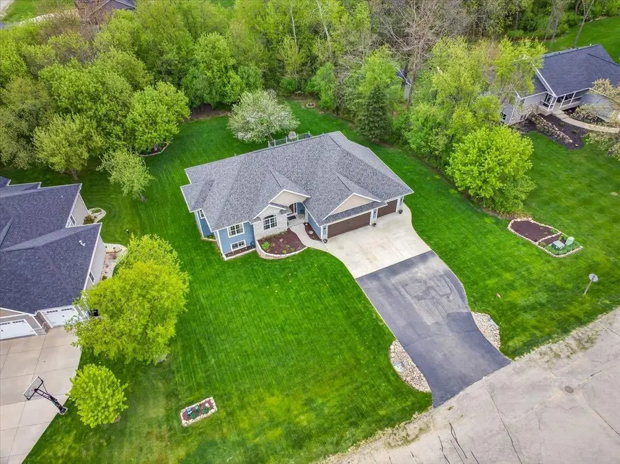 11702 Woodsview Crossing Crossing, Edgerton, WI 53534 - #2