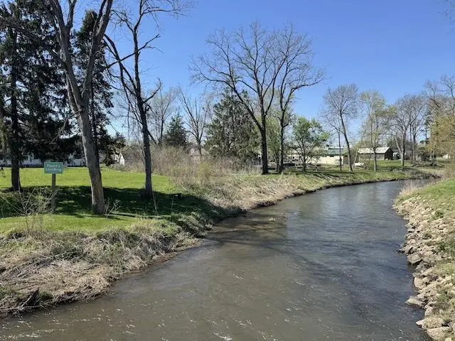 106 State Street, Mazomanie, WI 53560 - #1