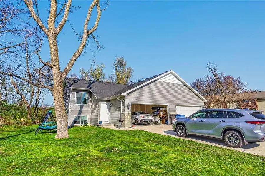 819-823 Thompson Drive, Oregon, WI 53575 - #2