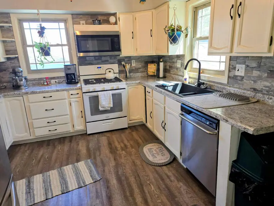 230 S Bridge Street, Markesan, WI 53946 - #3