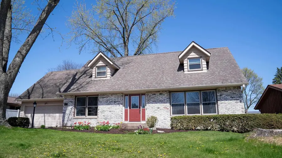 307 7th Street, Waunakee, WI 53597 - #2