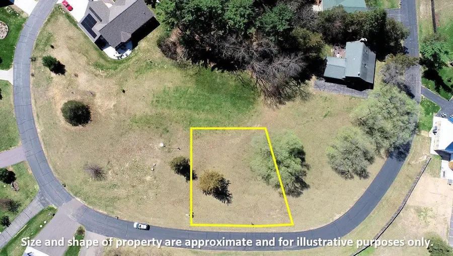 L6 Grand Pines Circle, Wisconsin Dells, WI 53965 - #2