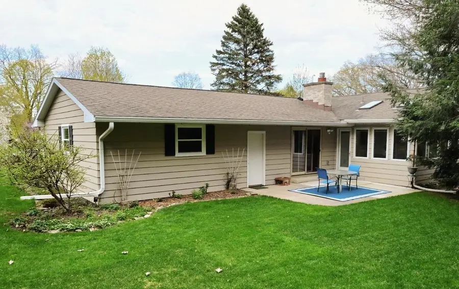 3314 Derby Down, Madison, WI 53713 - #2