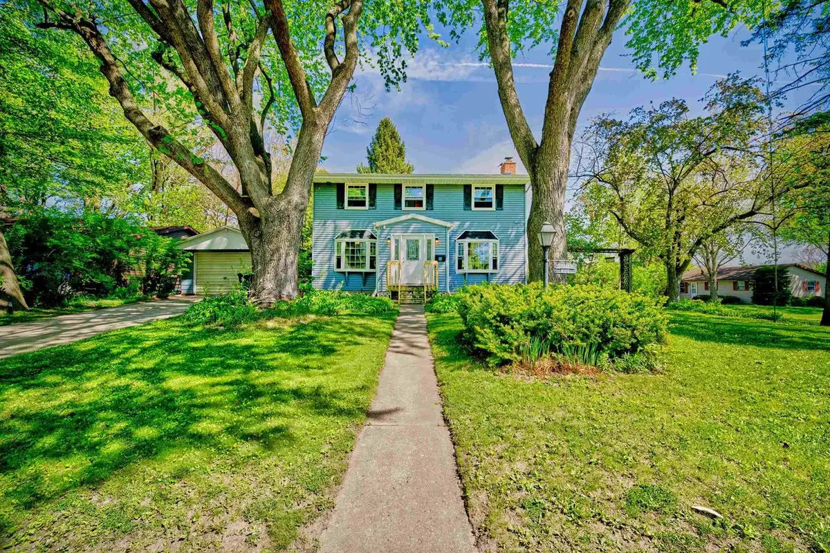 500 HARDING Street, Stoughton, WI 53589 - #1