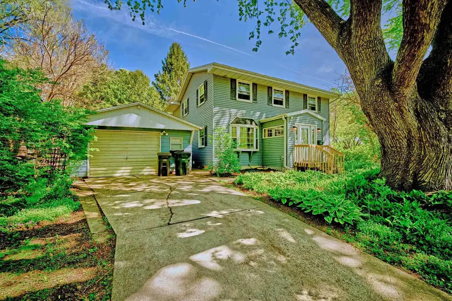 500 HARDING Street, Stoughton, WI 53589 - #2