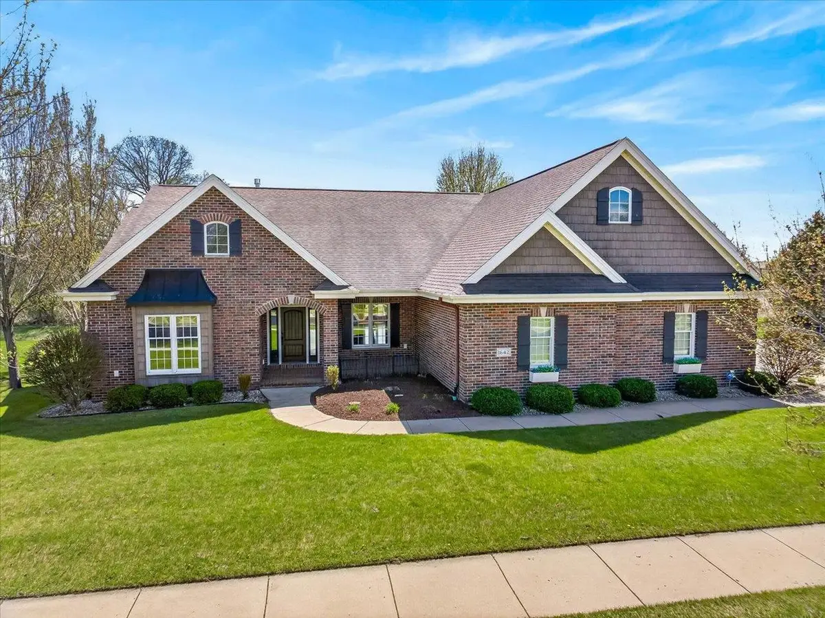 1642 Bellewood Drive, Waunakee, WI 53597 - #1