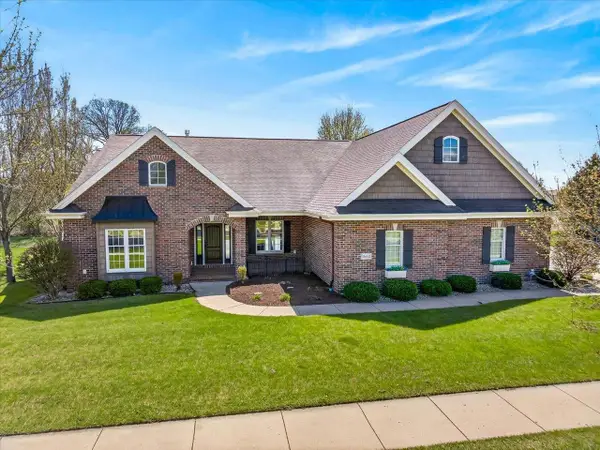 1642 Bellewood Drive, Waunakee, WI 53597