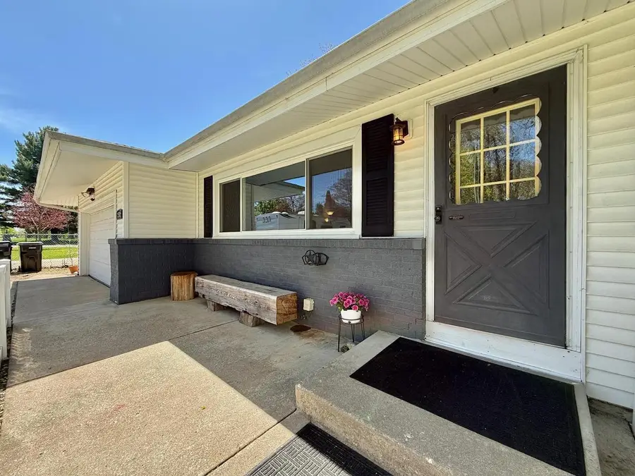 2512 Sunshine Lane, Beloit, WI 53511 - #2