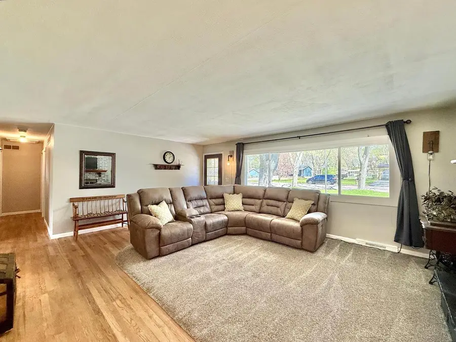 2512 Sunshine Lane, Beloit, WI 53511 - #3