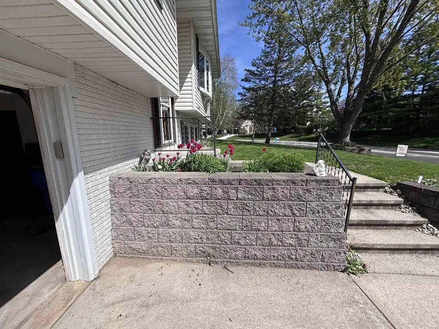 5210 Big Bow Road, Fitchburg, WI 53711 - #2