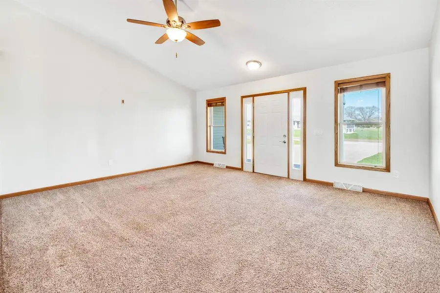 W7379 White Oak Run, Pardeeville, WI 53954 - #3