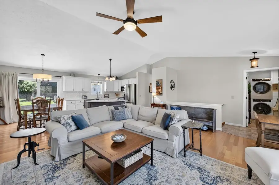 1107 Tara Drive, Sun Prairie, WI 53590 - #3