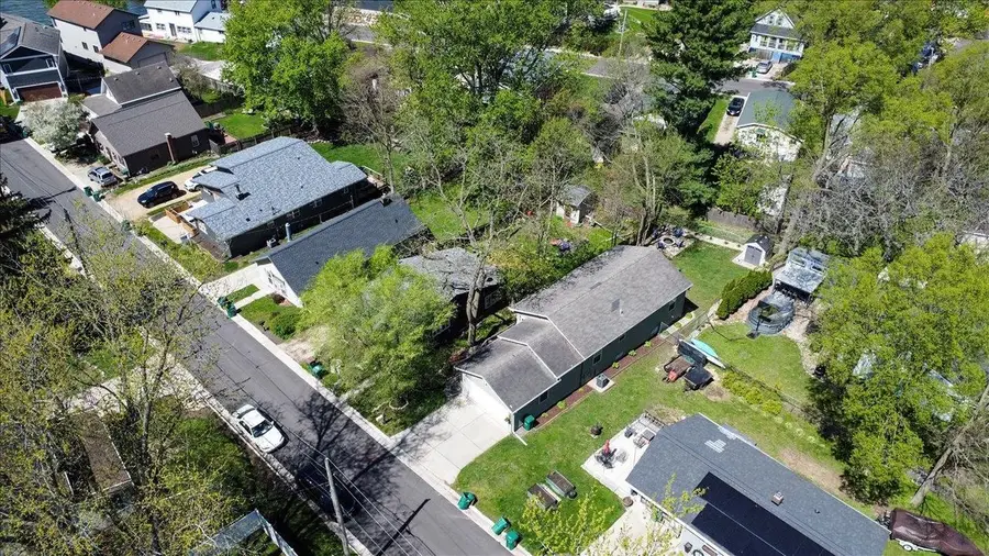 4522 Lakeview Avenue, McFarland, WI 53558 - #3