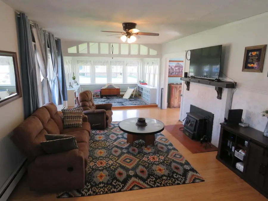 309 Oneida Street, Beaver Dam, WI 53916 - #2