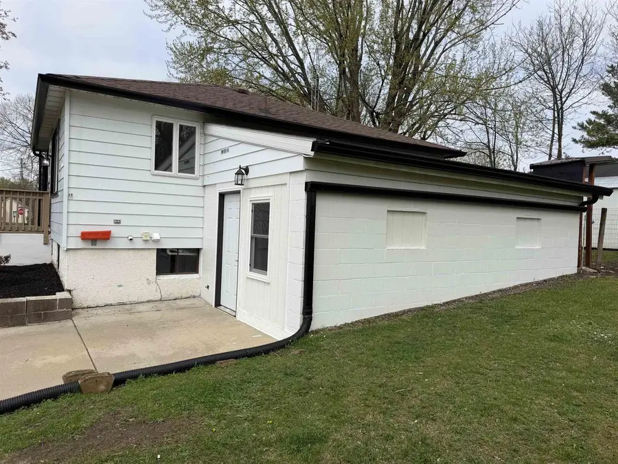 735 Crescent Street, Mauston, WI 53948 - #3