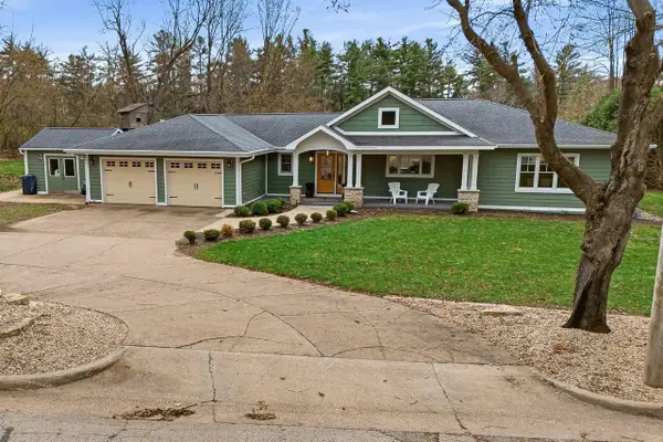 437 River Street, Black River Falls, WI 54615