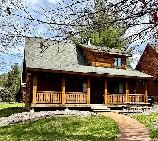 813 Waterslide Court, Warrens,warrens, WI 54666