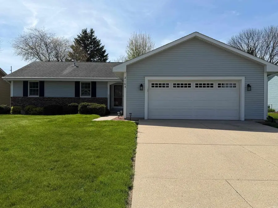 2103 Clover Lane, Janesville, WI 53545 - #2