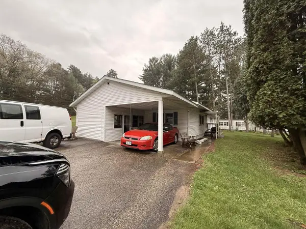 N750 Golf Road #05, Prairie Du Sac, WI 53578