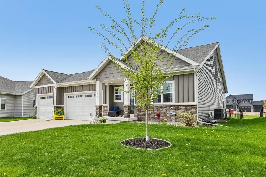1354 Pine Street, Sun Prairie, WI 53590 - #3