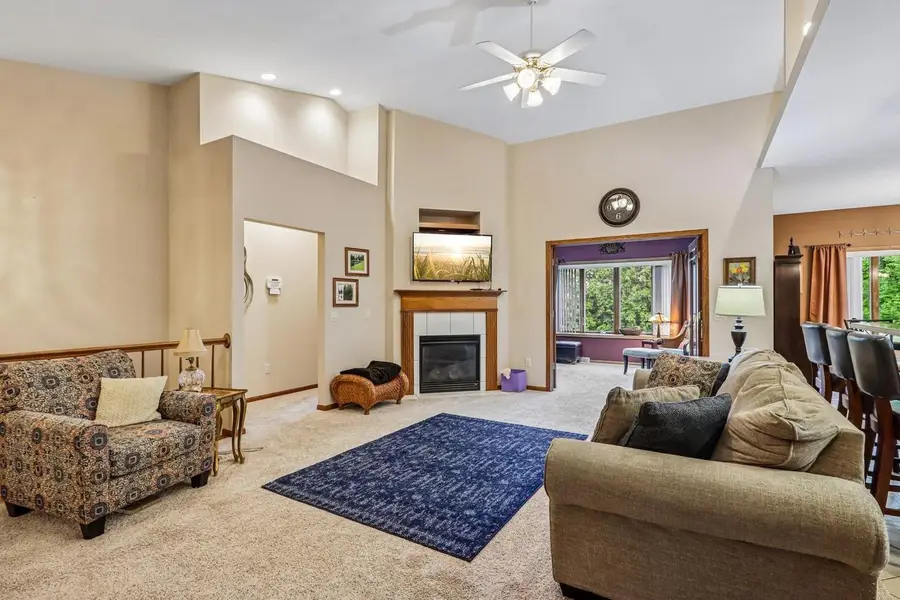 3133 Collingwood Drive, Sun Prairie, WI 53590 - #3