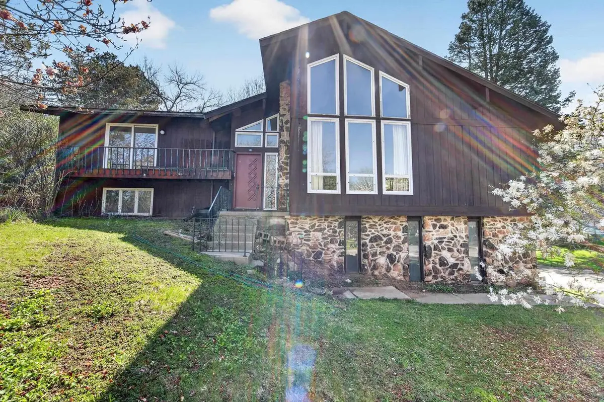 501 Ozark Trail, Madison, WI 53705 - #1
