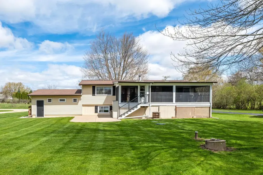 W869 Summit Court, Green Lake, WI 54941 - #2