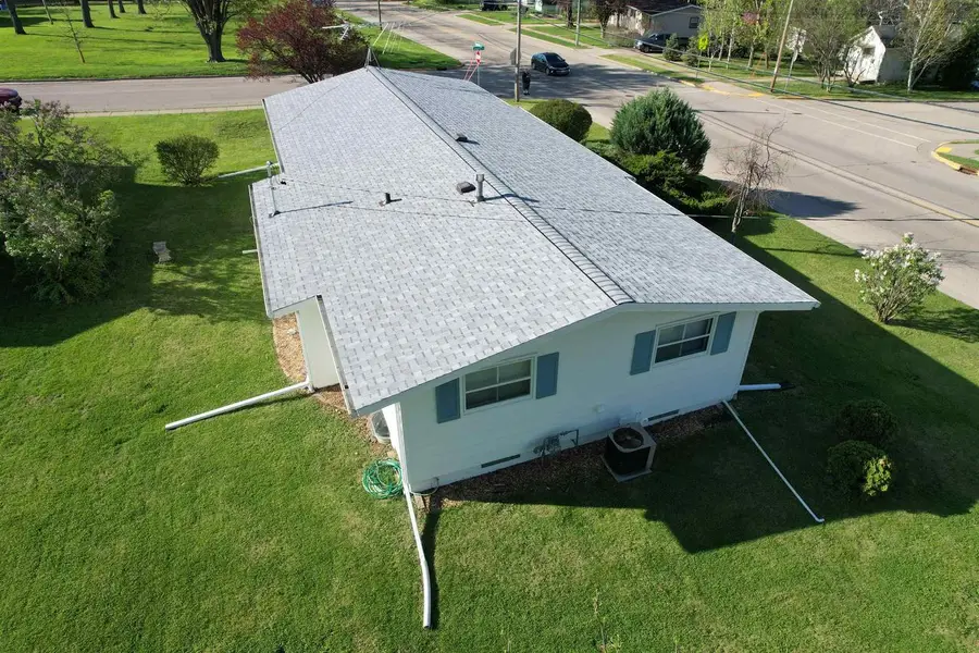 725 Lancaster Street, Platteville, WI 53818 - #3