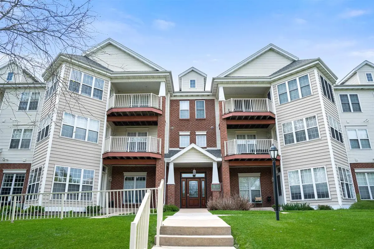 131 Shato Lane #131, Monona, WI 53716 - #1