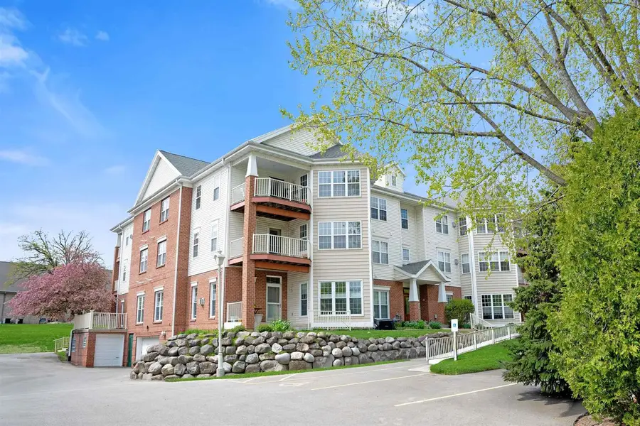 131 Shato Lane #131, Monona, WI 53716 - #2
