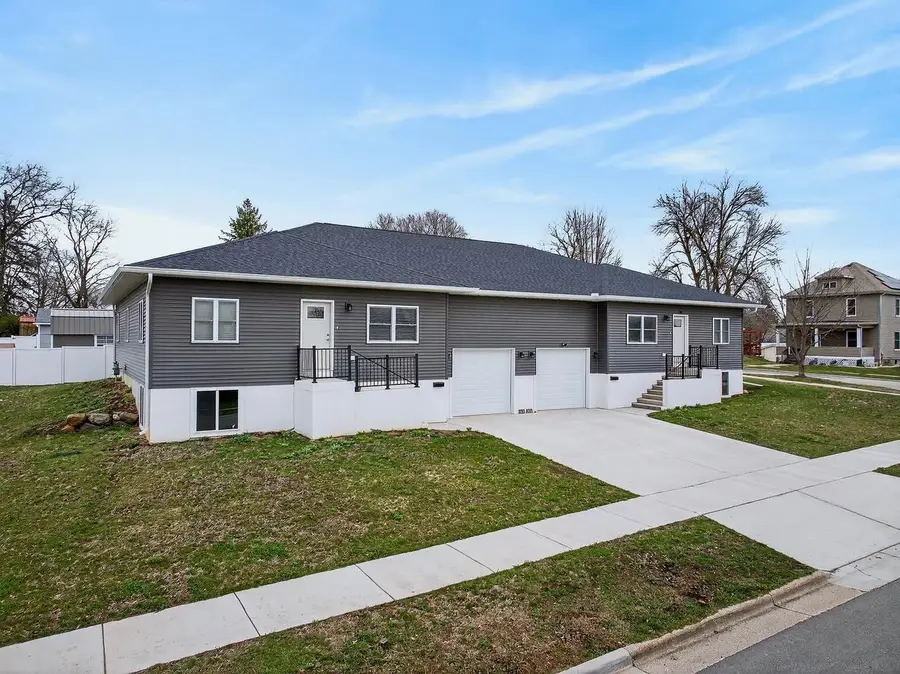 1423 - 1425 21st Street, Monroe, WI 53566 - #3