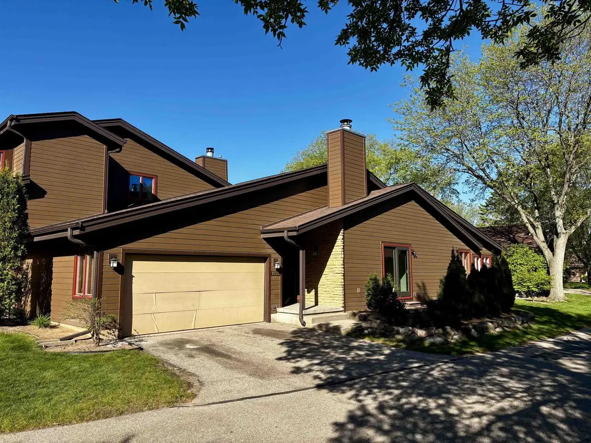 7555 Widgeon Way, Madison, WI 53717 - #1