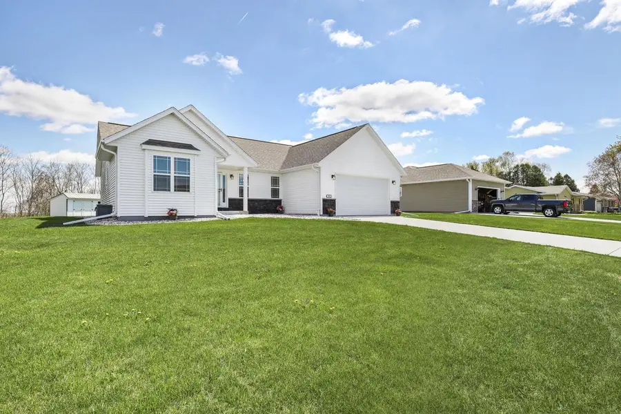 320 Beech Road, Waterloo, WI 53594 - #3