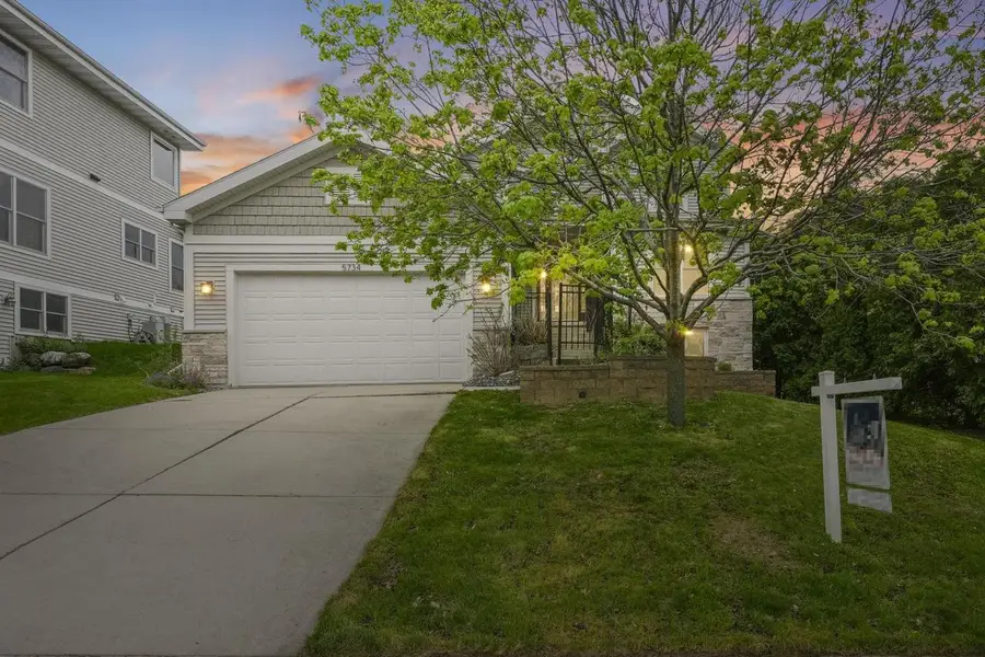 5734 Rosslare Lane, Fitchburg, WI 53711 - #2