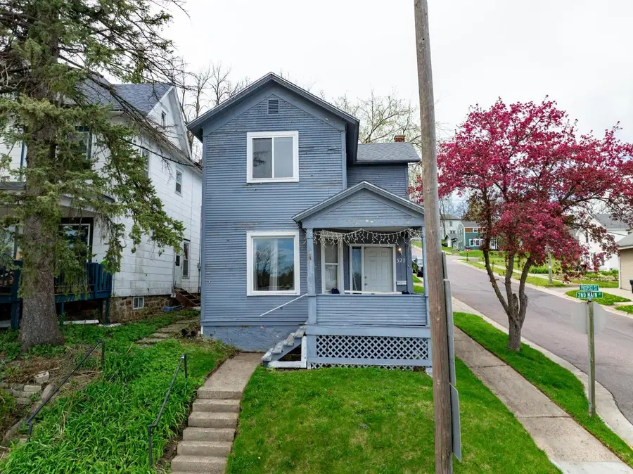 327 2nd Main Street, Elroy, WI 53929 - #2