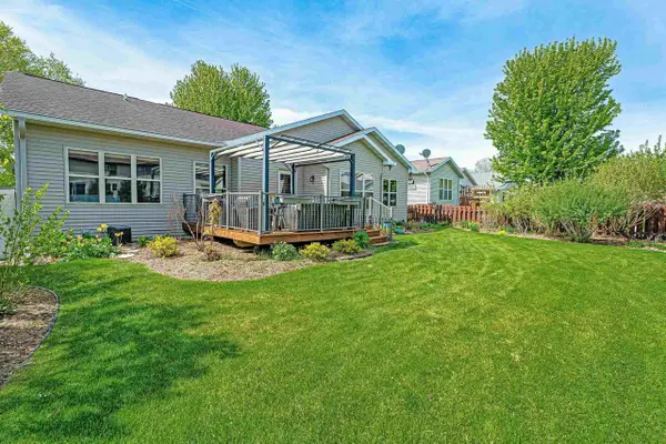 6614 CARLTON Drive, Madison, WI 53718