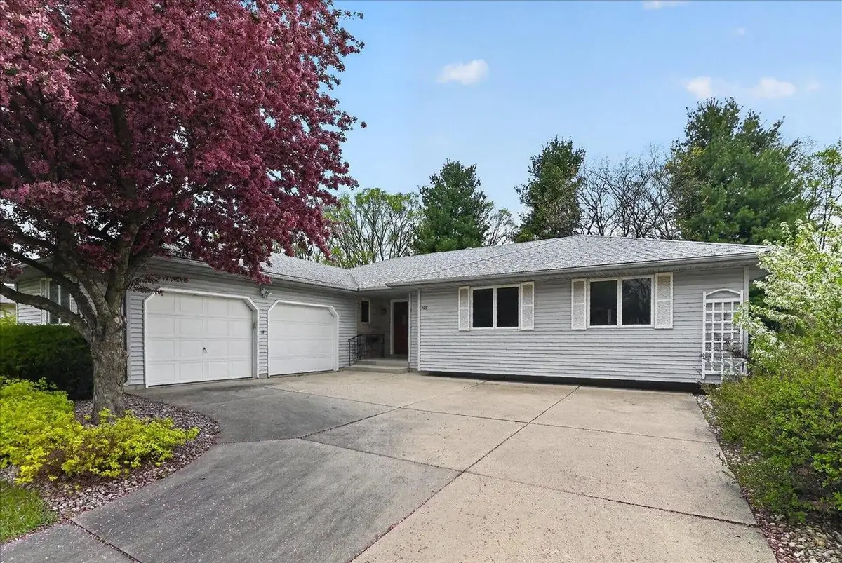 409 Netherwood Street, Oregon, WI 53575 - #1