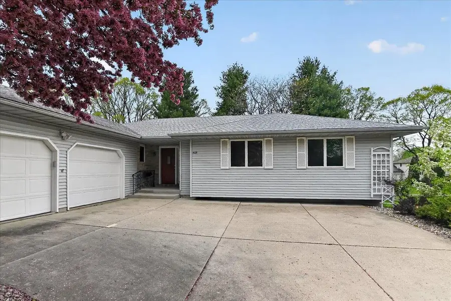 409 Netherwood Street, Oregon, WI 53575 - #2