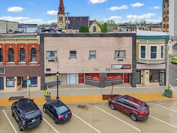 309-313 Milwaukee Street, Janesville, WI 53548