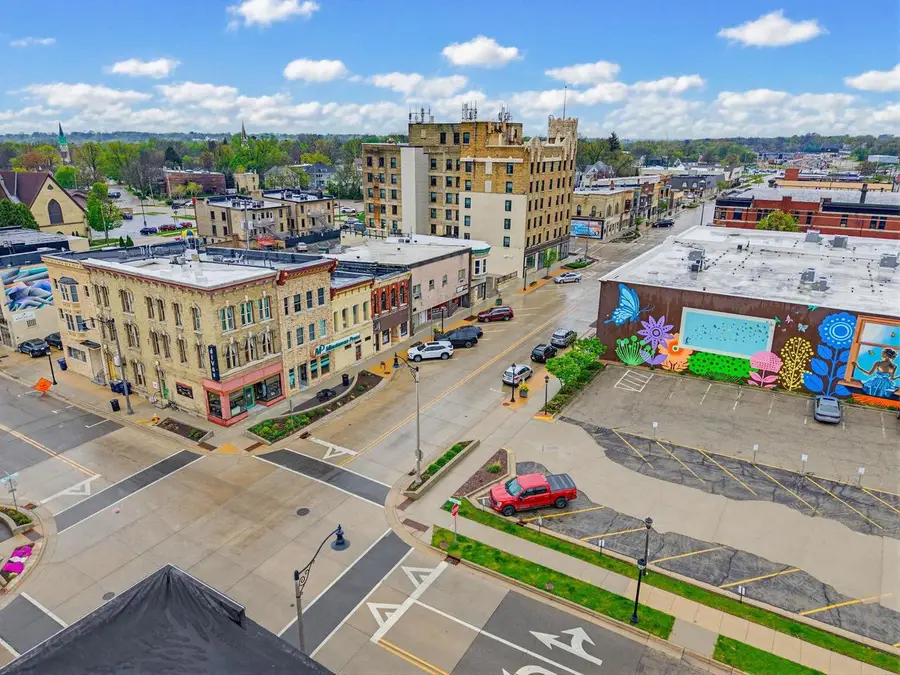 309-313 Milwaukee Street, Janesville, WI 53548 - #2