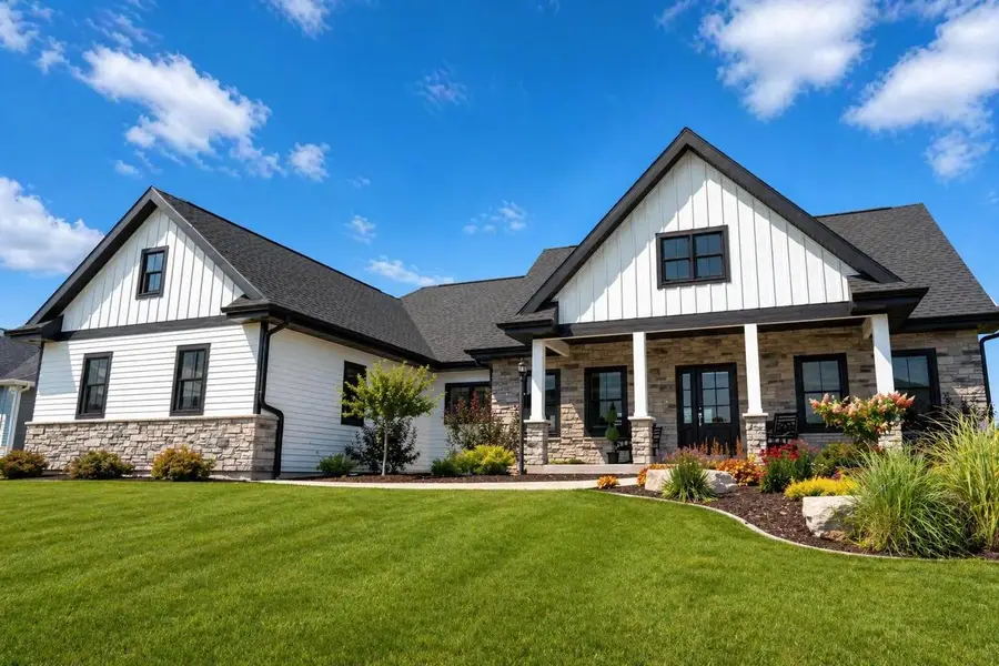1045 Augusta Drive, Oregon, WI 53575 - #2