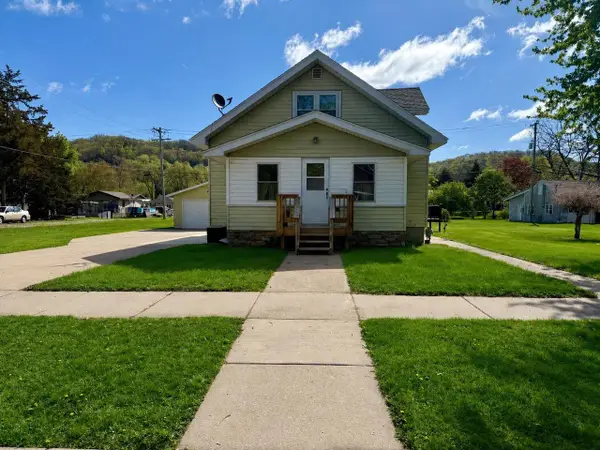 152 Ohio Street, Prairie Du Chien, WI 53821