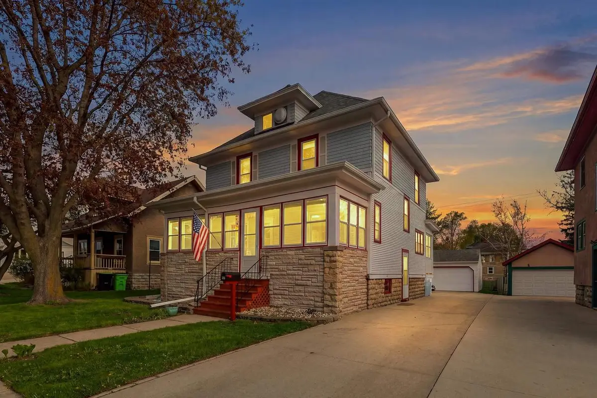546 Main Street, Waupun, WI 53963 - #1